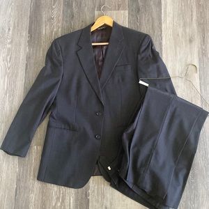 JoS.A.Bank Mens Suit